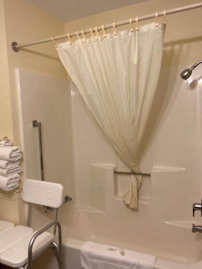 Amerivu Inn Prentice Luaran gambar