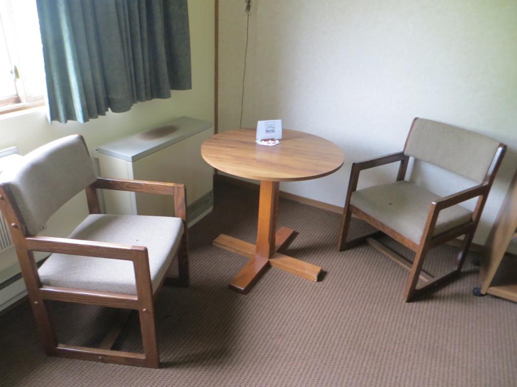 Amerivu Inn Prentice Luaran gambar